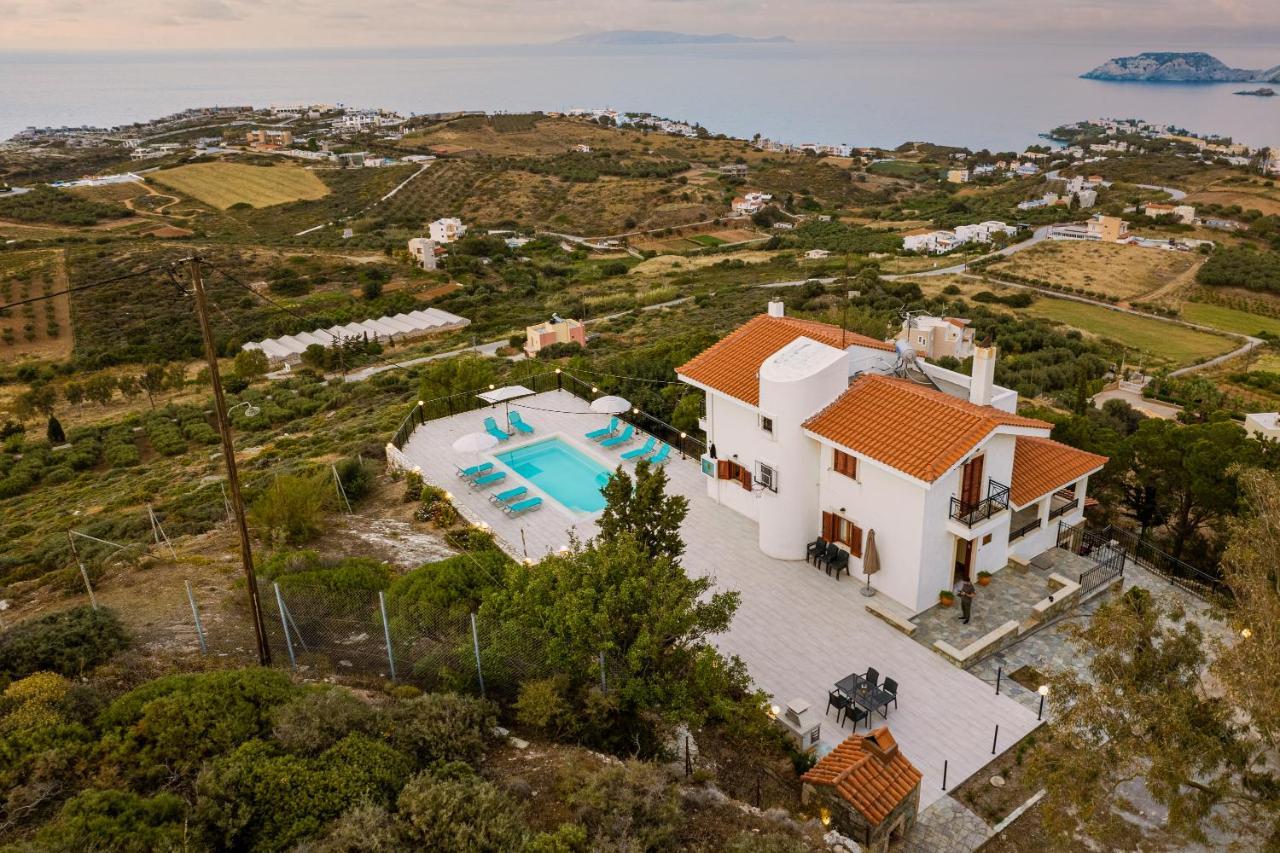 Villa Aura Pine Agia Pelagia  Ngoại thất bức ảnh